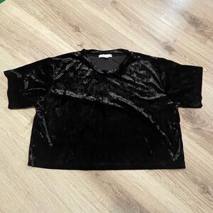 AE crushed velvet crop top